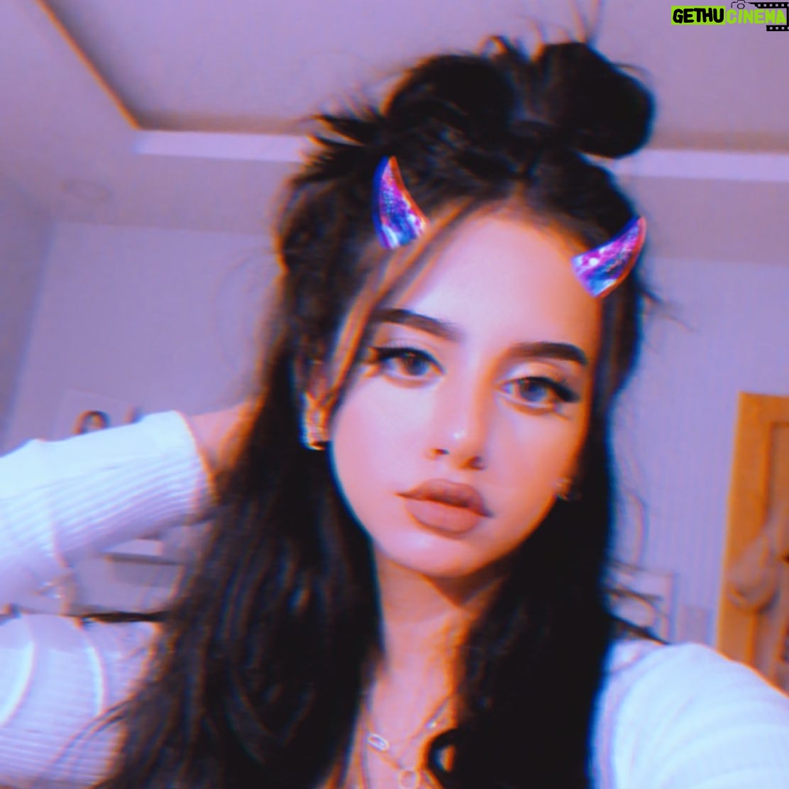 Waad Mohammed - 41.8K Likes - ᴸᵉᵗ ᵐᵉ ᵇᵉ ᵘʳ ᵗᵒᵐᵒʳʳᵒʷ ᵗᵒⁿⁱᵍʰᵗ