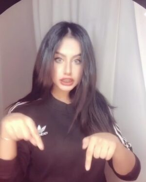 Waad Mohammed Instagram - ادري من زمان عني 😢❤️الزبده و ح ش ت و ن ي الف