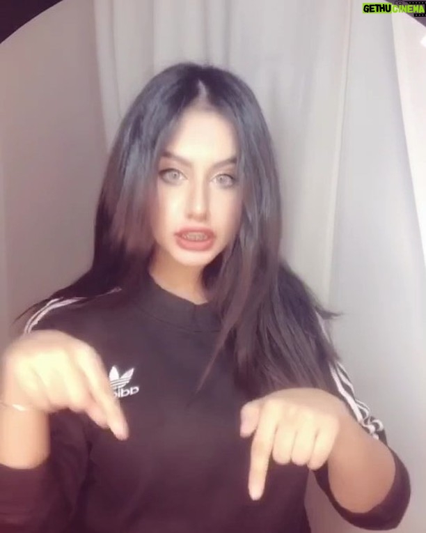 Waad Mohammed - 42K Likes - ادري من زمان عني 😢❤️الزبده و ح ش ت و ن ي الف