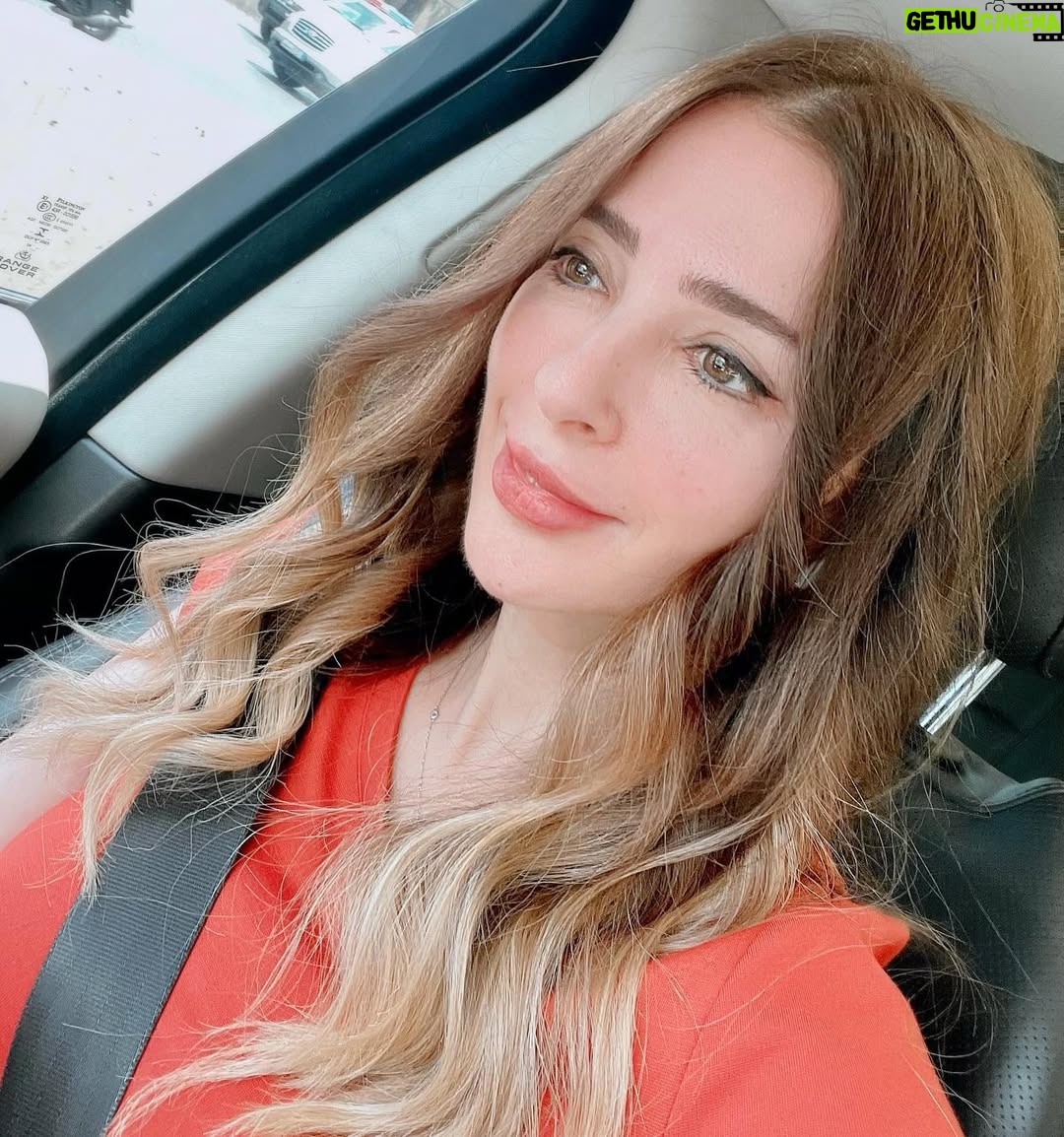Wafaa El Kilani - 63K Likes - الحمد لله ❤️
#وفاء_الكيلاني
#مصر#بيروت