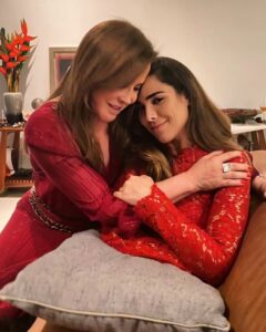 Actress Wanessa Camargo HD Photos and Wallpapers March 2025
