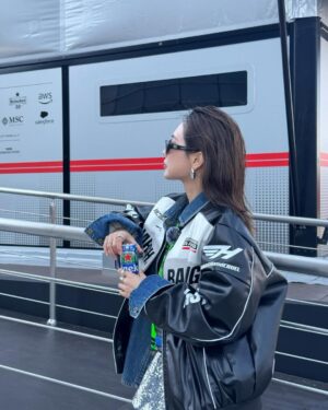 Wang Feifei Instagram - F1 is really fun！ love it❤️
 #f1 #fei