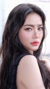 Actress Wanida Termthanaporn HD Photos and Wallpapers September 2025
