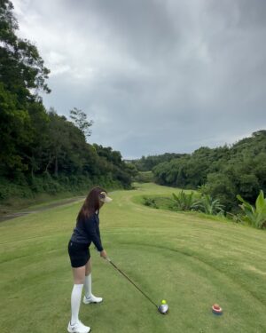 Wiwid Gunawan Instagram - - Bobby Jones(Golf adalah permainan yang paling mirip dengan kehidupan. Kadang kamu mendapat nasib buruk dari pukulan yang bagus; kadang kamu mendapat nasib baik dari pukulan yang buruk - tapi kamu harus memainkan bola itu dari tempatnya berada.) #golf #for #fun #happy #beauty #love #healthy #wiwidgunawan216 #blessed #widlov❣️