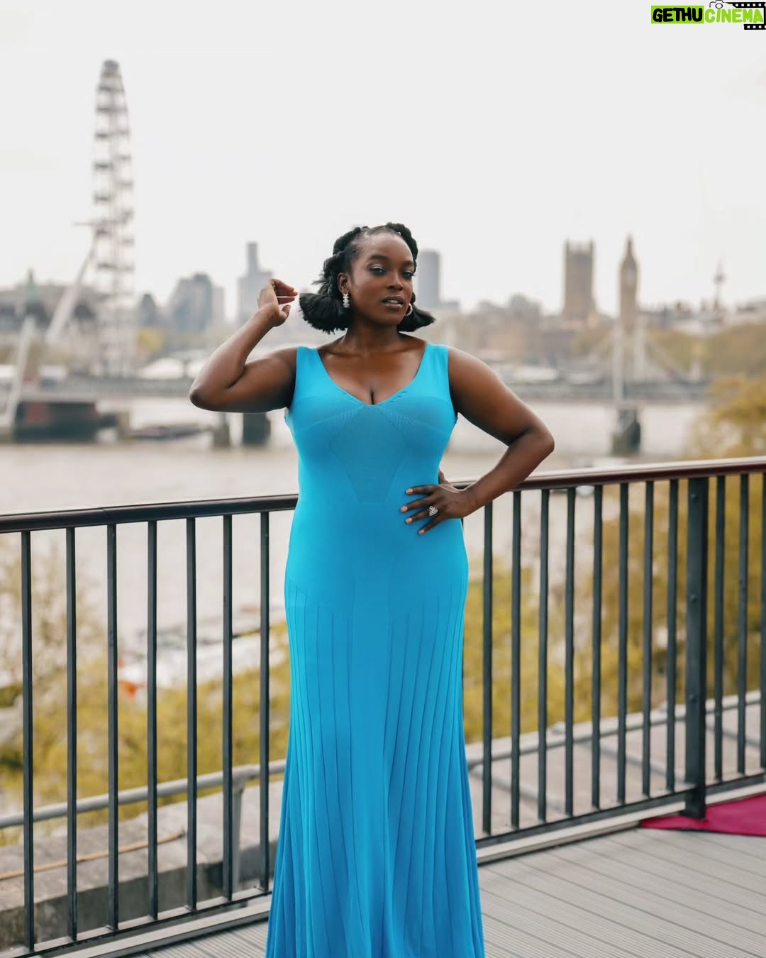 Wunmi Mosaku - 19.5K Likes - London Looks! Big shout out to @shameelahhicks my stylist for coming through with my vision of highlighting black designers on @sinnersmovie press tour! All but one fit, has been made by a black designer, even one of my own in Mexico!
It looks good. You did well šššæššæ
Watch the full interview @thebritishblacklist
šø @jonathanjacobs
ššæāāļø @dionnesmithhair
š @joyadenuga
Tailoring @karinacardonacustomade