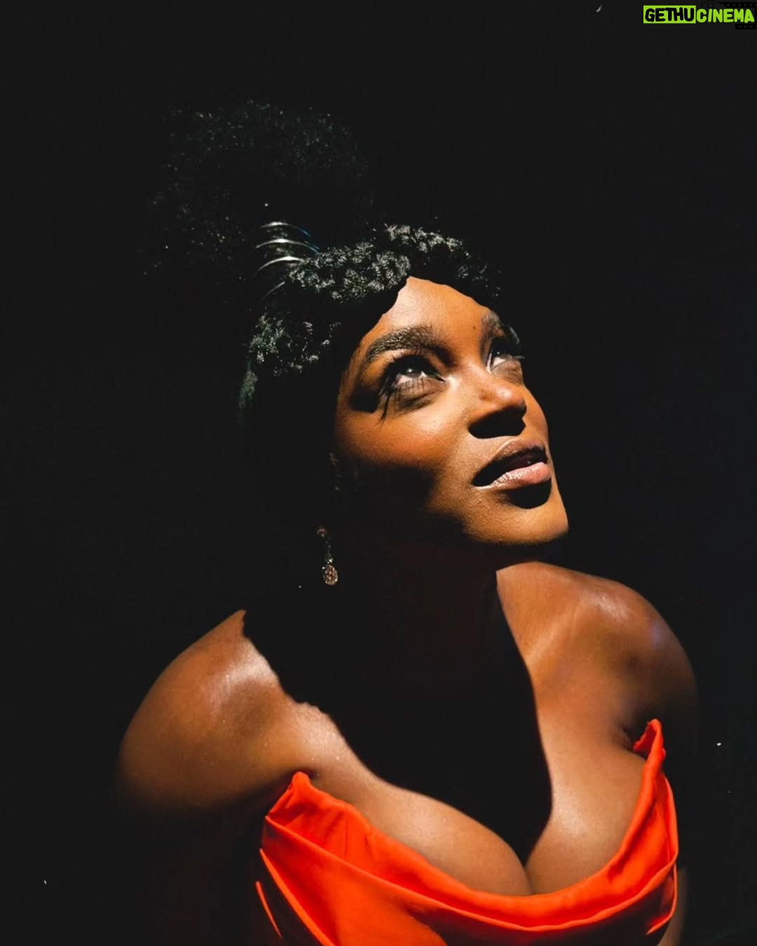 Wunmi Mosaku - 58.4K Likes - Giving thanks! Happy opening to the most incredible cast and crew of @sinnersmovie! In this moment I have deep gratitude for all the unanswered prayers, all the no's, all the heartache for bringing me to this script, to these beautiful people and to Annie who continues to be such a source of inspiration and power for me. The LOVE is real, the VISION is vivid, the TIME is now! Aį¹£e! #RyanCoogler has written a love letter to the blues, to cinema, to us!
#SinnersMovie out now in @imax !