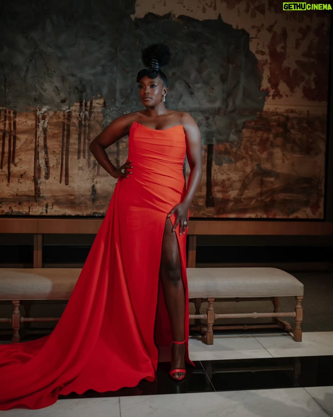Wunmi Mosaku - 23.1K Likes - #SinnersMovie is out this Friday!! Thanks for the warm welcome home, London!!
š @shameelahhicks
ššæāāļø @dionnesmithhair
š @joyadenuga
šø @karisbeau