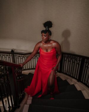 Wunmi Mosaku Instagram - #SinnersMovie is out this Friday!! Thanks for the warm welcome home, London!!

👗 @shameelahhicks
💇🏿‍♀️ @dionnesmithhair
💄 @joyadenuga
📸 @karisbeau