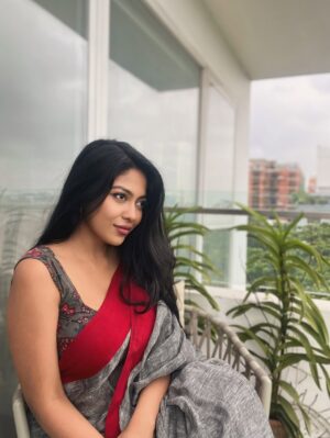 Xefer Rahman Instagram - নিয়ে যাবে কি আমায় দূরে কল্পনায় ? 

#niyejabeki #daagi #xefer