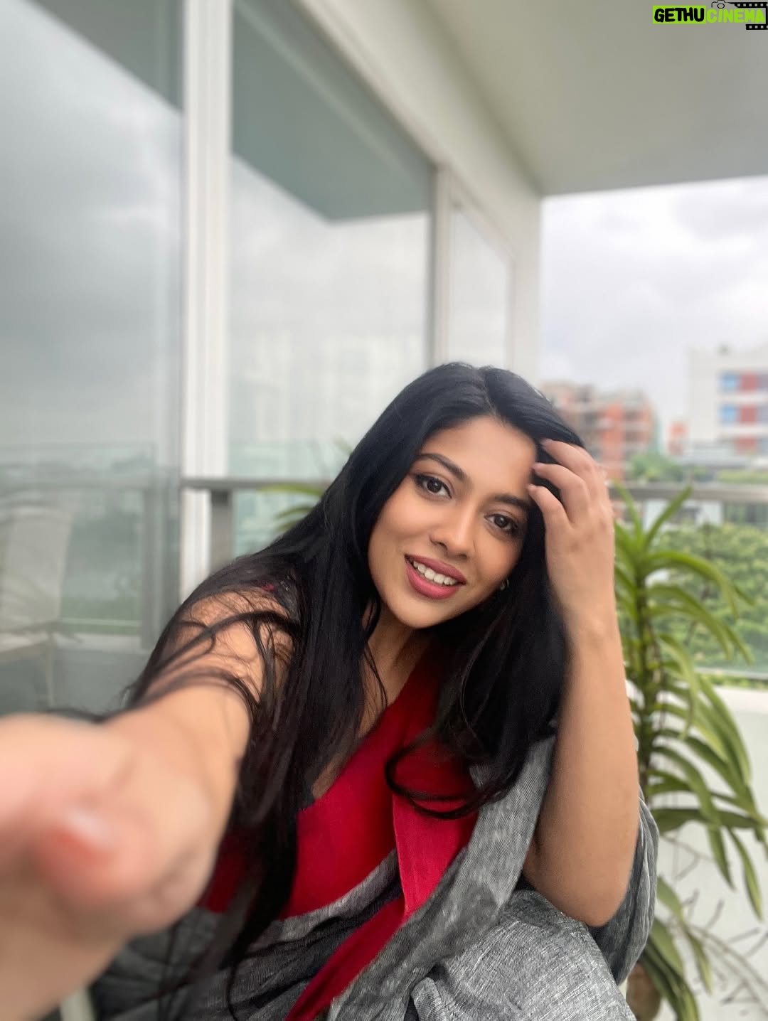 Xefer Rahman - 19.6K Likes - নিয়ে যাবে কি আমায় দূরে কল্পনায় ?
#niyejabeki #daagi #xefer