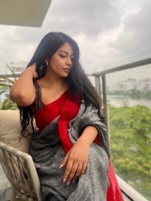 Xefer Rahman Instagram - নিয়ে যাবে কি আমায় দূরে কল্পনায় ? 

#niyejabeki #daagi #xefer