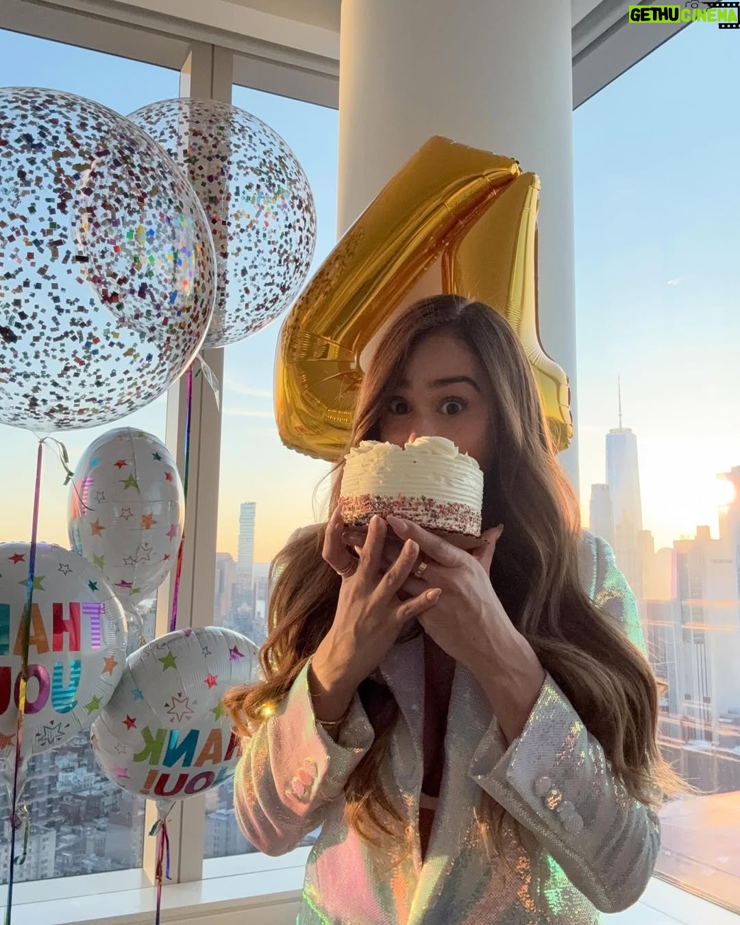 Yanet Garcia - 100.4K Likes - This month is very special for me because it’s been 4 years since I started OnlyFans @onlyfans and It has completely changed my life and I feel very grateful for all the love and support you have always given me because without you guys this would not be possible. Thank you to everyone who has been part of my team during this time and for being part of this dream. It has been a great adventure full of many experiences, learnings and a lot of teamwork. OnlyFans has been a tool that is helping me fulfil other long-term dreams and I feel very grateful for this.
Let’s celebrate together 🥳
Sending you all lots of love ❤️🫶🏻
GRACIAS A TODOS POR SER PARTE DE MIS SUEÑOS 🙏🏻
4 AÑOS CREANDO CONTENIDO EXCLUSIVO PARA USTEDES CON MUCHOOOOO AMOR 🤗
The best team ever @rafaelarroyo @dievko @diegoalanis__ph @kevinrivasmakeup @carlosdeanda20 ❤️