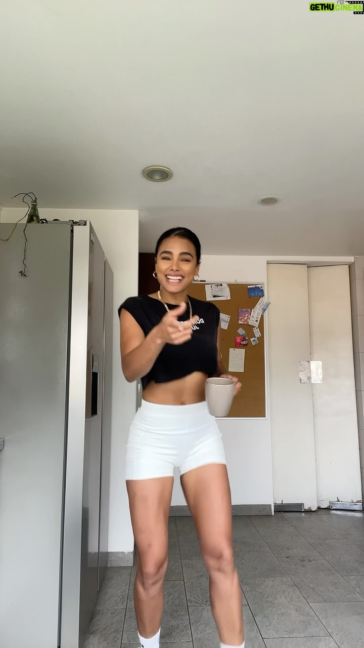 Yany Prado - 20.6K Likes - Antes del gym , cafezon āļøy reparto cubano šØšŗš
#repartocubano #nosotros
Lindo dĆa mi gente š§æšŖ¬