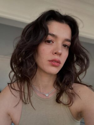Yaprak Medine Instagram - çok güzelim, hepsi