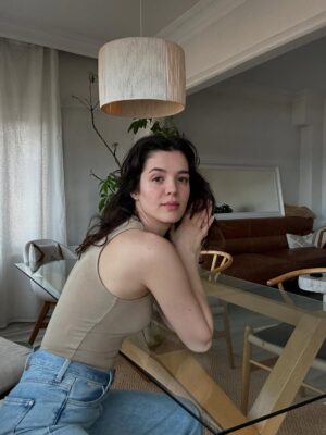 Yaprak Medine Instagram - çok güzelim, hepsi