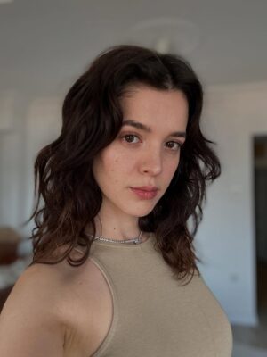 Yaprak Medine Instagram - çok güzelim, hepsi