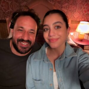 Yasmina El-Abd Instagram - what a ride !!!! 

no amount of thank yous will ever suffice.
what a team and what a labor of love this was.
I feel so proud of all of us and what we’ve created - a project so so important. as much as lam shamseya is a tough watch, I urge you to keep the conversation going. it is our duty to protect our children and our communities. I truly hope our show continues to have a lasting impact on all of us forcing us to do better and spark more conversations. I will forever and ever be indebted to this whole family for making shooting this show the most rewarding experience. 

we did it !!! 

امبارح كانت آخر حلقة من لام شمسية… عندي مشاعر كتييير أوي مختلطة مش عارفة هعرف أعبر عنها بالكلام هنا و لا لأ بس أنا فخورة جداً جداً بكل عيلة لام شمسية من أصغر حد لأكبر حد. ما كانتش رحلة سهلة أبداً لكن احساسنا كلنا اننا بنساهم و لو بجزء بسيط في حماية مجتمعنا و توعيته كان مقوينا على الرحلة… يا رب تكونوا اتبسطوا معانا كل سنة و انتم طيبين
أما فريق العمل بقولهم: روحوا نامواااا

🫶🏼🫶🏼🫶🏼🫶🏼