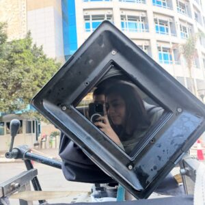Yasmina El-Abd Instagram - what a ride !!!! 

no amount of thank yous will ever suffice.
what a team and what a labor of love this was.
I feel so proud of all of us and what we’ve created - a project so so important. as much as lam shamseya is a tough watch, I urge you to keep the conversation going. it is our duty to protect our children and our communities. I truly hope our show continues to have a lasting impact on all of us forcing us to do better and spark more conversations. I will forever and ever be indebted to this whole family for making shooting this show the most rewarding experience. 

we did it !!! 

امبارح كانت آخر حلقة من لام شمسية… عندي مشاعر كتييير أوي مختلطة مش عارفة هعرف أعبر عنها بالكلام هنا و لا لأ بس أنا فخورة جداً جداً بكل عيلة لام شمسية من أصغر حد لأكبر حد. ما كانتش رحلة سهلة أبداً لكن احساسنا كلنا اننا بنساهم و لو بجزء بسيط في حماية مجتمعنا و توعيته كان مقوينا على الرحلة… يا رب تكونوا اتبسطوا معانا كل سنة و انتم طيبين
أما فريق العمل بقولهم: روحوا نامواااا

🫶🏼🫶🏼🫶🏼🫶🏼