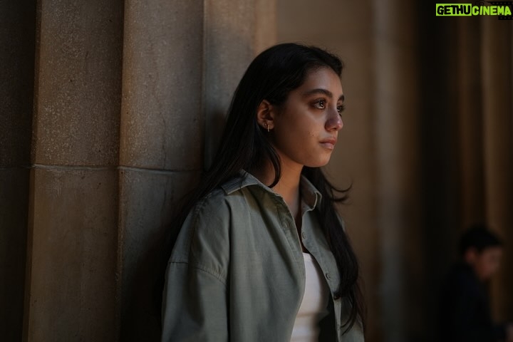 Yasmina El-Abd - 23.4K Likes - من كواليس آخر حلقة من مسلسل لام شمسية، حلقة "اللام القمرية" قولولنا في التعليقات رأيكم إيه في النهاية؟
📸: @roba_weheba