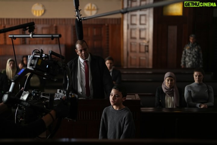 Yasmina El-Abd - 23.4K Likes - من كواليس آخر حلقة من مسلسل لام شمسية، حلقة "اللام القمرية" قولولنا في التعليقات رأيكم إيه في النهاية؟
📸: @roba_weheba