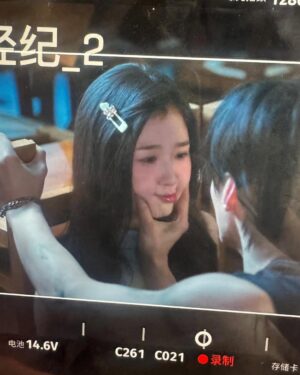 Yu Shuxin Instagram - 暮暮宝宝杀青快乐 

打卡了剧本上的饭店 

很特别的一段回忆