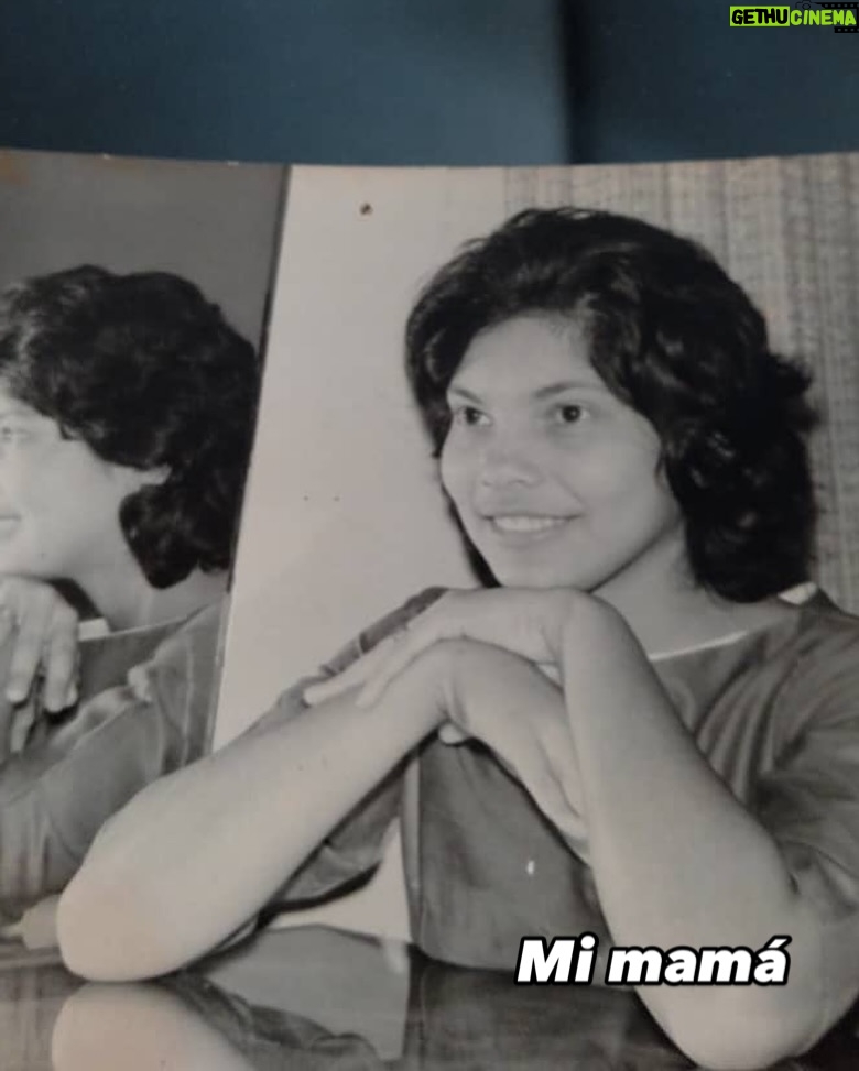 Yuliet Cruz - 13.4K Likes - Se acuerdan que les dije que buscaría la foto de mi mamá? Pues me la envió… 🥰