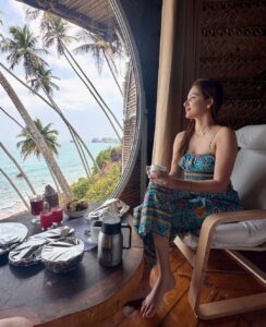Actress Zaara Yesmin HD Photos and Wallpapers November 2025