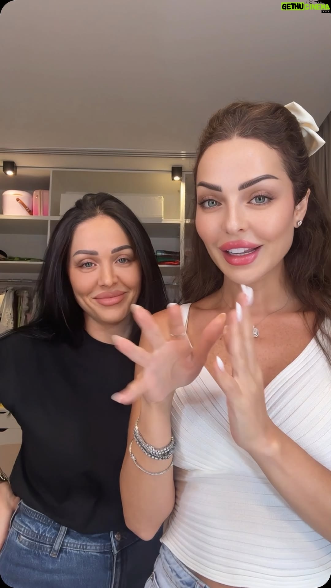 Zain Karazon - 16K Likes - š¤£š¤£š¤£
ā¦ā¦
fashion #bloggerstyle #amman #love #eyemakeup #beauty #makeuplooks #explore #dubai #kuwait #glow #Ł
ŁŁŲ§Ų¬#phšµšø#Ų§ŁŲ³ŲØŁŁŲ±_explore #Ų§ŁŲ§Ų±ŲÆŁ #Ł
Ų§ŁŁŲ§Ų¬ #lifestyle #Ų§ŁŲ§Ł
Ų§Ų±Ų§ŲŖš¦šŖ #Ų§ŁŲ³Ų¹ŁŲÆŁŲ© #ŁŲ·Ų± #Ł
ŲµŲ± #explorepage #hairstyles #model#bloggerstyle#trending #zkbeauty #zainkarazon #zkbeautyshop