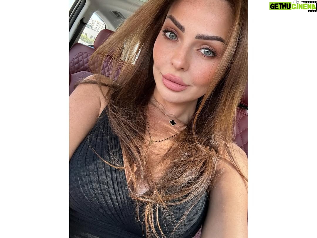 Zain Karazon - 10.9K Likes - find your happiness in your self 🕊️💗
….
fashion #bloggerstyle #amman #love #eyemakeup #beauty #makeuplooks #explore #dubai #kuwait #glow #مكياج#ph🇵🇸#اكسبلور_explore #الاردن #ماكياج #lifestyle #الامارات🇦🇪 #السعودية #قطر #مصر #explorepage #hairstyles #model#bloggerstyle#trending #zkbeauty #zainkarazon #zkbeautyshop