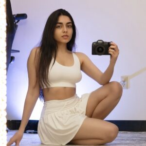 Zara Dar Instagram - Tennis outfit 🎾