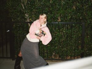 Zara Larsson Instagram - nature diva