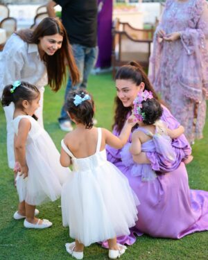 Zara Noor Abbas Instagram - Noorejahan ki Pehli Salgirah ⭐️🧿🌙
There is no me. There is no you. There are just feelings. Emotions that you experience. Out of body experience - our daughter is just that for us. Our miracle. Our world. Our centre. The deeper meaning of our awareness. 
Creating memories of a lifetime and surrounded with the love of our elders and magic of our friends. Thank you to everyone who came and brought their children and played and felt comfortable with us. Thank you everyone for your prayers and support. 
This is our future , and we would want you to keep her safe in your prayers and let her thrive with no judgement and lots of adventure. 
Ameen.