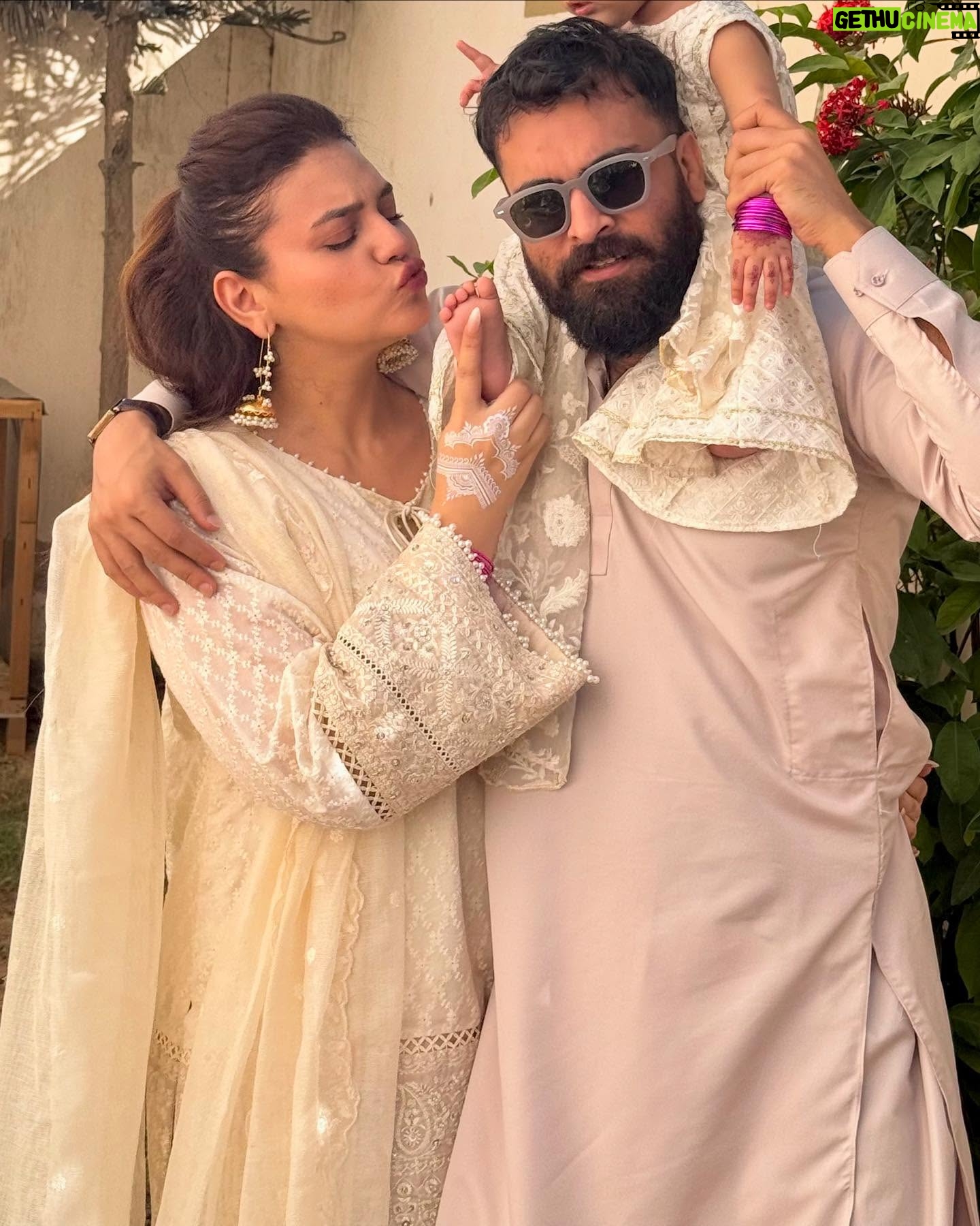 Zara Noor Abbas - 153.1K Likes - Noorejahan ki chooriyan - Gharara aur bohat sara magic!