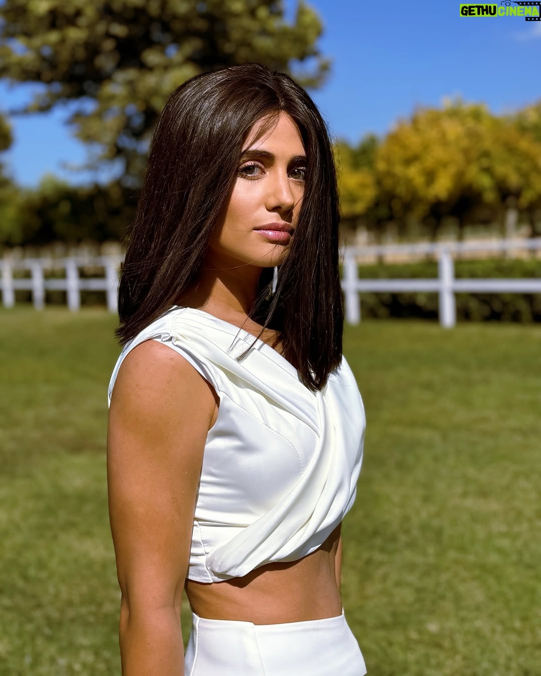 Zarina Qurbanova - 10.8K Likes - Geridə qalanlar...
#s.ə.s