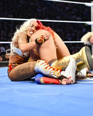 Zelina Vega Instagram - @zelinavegawwe vs. @chelseaagreen 🔥 #SmackDown