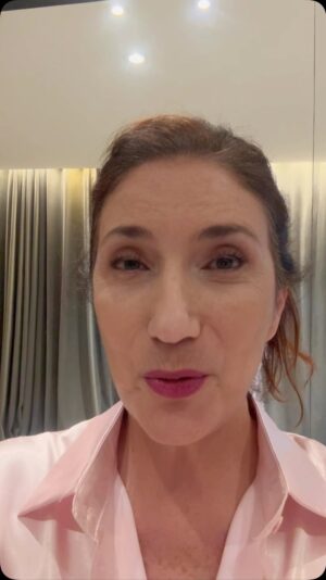 Zizi Possi Instagram - 