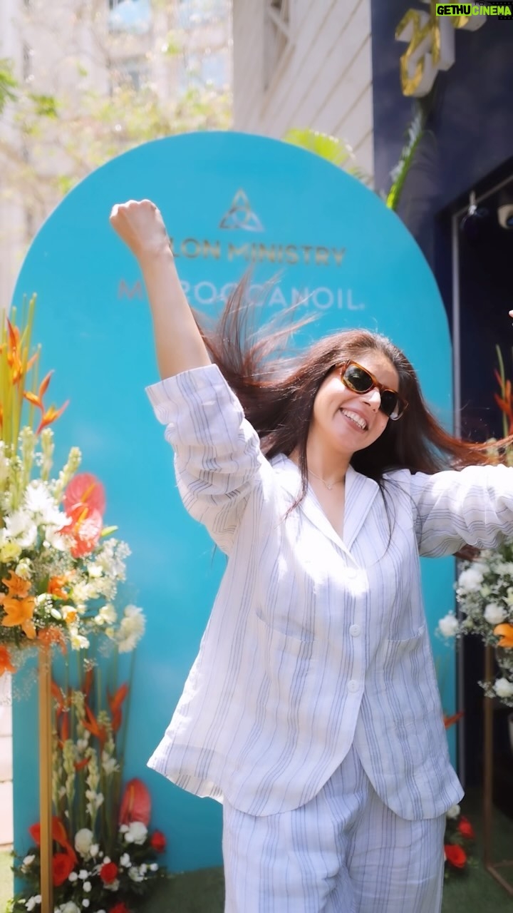 aiana jain - 3.8K Likes - Hosted Moroccan Oil Hair Spa party for my friends , I wanted them to experience why I love @moroccanoil_in . It was such a beautiful afternoon , we chatted had scrumptious food and stylists at @salonministry gave them relaxing and hydrating hair spa. Needless to say my friends went back all happy with how their hair turned out after the spa and I got some major brownie points from them ♥️♥️ . They even won vouchers from salon too which was cherry on the cake !!!!
Thank you Moroccan Oil for this lovely afternoon ♥️
#moraccanoil #moroccanoilindia #moracconoilhairspa
.
.
.
.
.
.
.
.
.
.
.
.
.
.
.
. #aianaj #aianajsays #aianajloves #aianajxmoroccanoil #love #find #count #divine #shebang
.