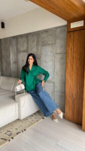 Actress alisha pekha HD Photos and Wallpapers April 2025