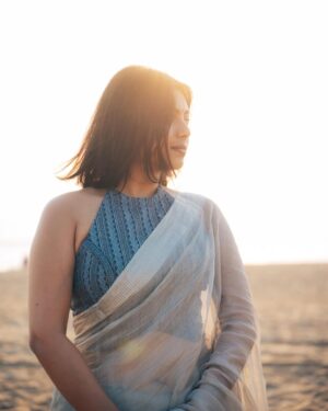 ayshayrav Instagram - Avalum Nanum Alaiyum kadalum 🌊

Corset from @weaversknot.shop 🪅

Taken by @nature_made_man 📸