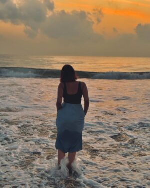 ayshayrav Instagram - #kadalmelkadhal 🐋🌥️

Outfit from @zara