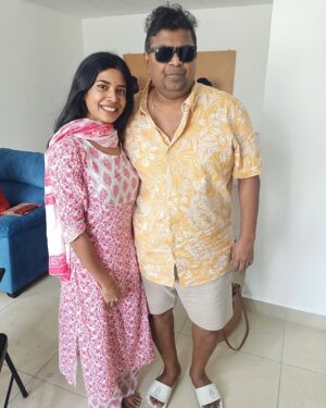 deedoll Instagram - It was a great honour working with you on screen and offscreen sir 🎬❤️ such an open minded matured and knowledgeable person 😎
#vanaangaan #train 
@directormysskin 🤌🏻