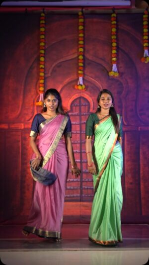 dimple udayakumar Instagram - KANIMAA❤️🔥
Dancer She And Non Dancer Me❤️😂🤌🏼
@actorsuriya ❤️
@hegdepooja ❤️
@musicsanthosh ❤️
@sherif_choreographer ❤️

Vc @_adp_studio._ ❤️😍
Ec @gokul_krishnan_1010 ❤️🫂
.
.
#dimpleudayakumar #vaishuuu❤️🦋 #kanima #retro #suriya #poojahedge #dance #traditonal #wedding