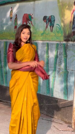 dimple udayakumar Instagram - Nenjile Oaduthu love love padame🤩❤️💃
Mua @glamby_yogs