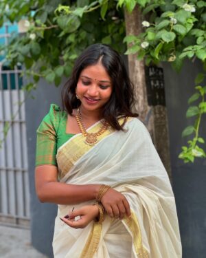 dimple udayakumar Instagram - 🍂🧚🏼‍♀️
Pc @ival_kalai_kanmani_ ❤️😘
.
.
#dimpleudayakumar