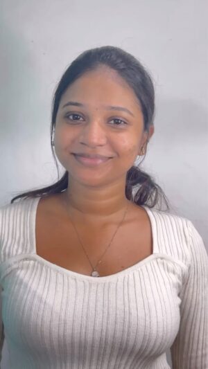 dimple udayakumar Instagram - Hyaluronic hydration for the win, I wake up with the most dewy and plump skin every morning all thanks to the Pond’s Superlight Gel’s hyaluronic acid and it’s 200% hydration!! Go try it now, what’re you waiting for?? 

Disclaimer: 
Basis clinical study, 2019
Basis clinical study, 2023

@pondsindia 

#Ad #PondsIndia #MiracleHappens #Skincare #BeautyTips #SoftSkin #SkincareRoutine #SkincareIndia #Hydration