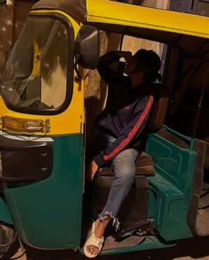 kavyyaa Instagram - vaa chelo una auto la kootitu poren 🥰🛺