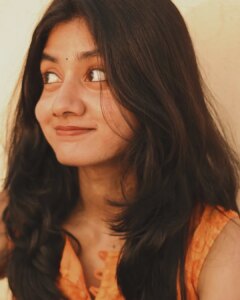 laavanya prol Most Liked Photos and Posts
