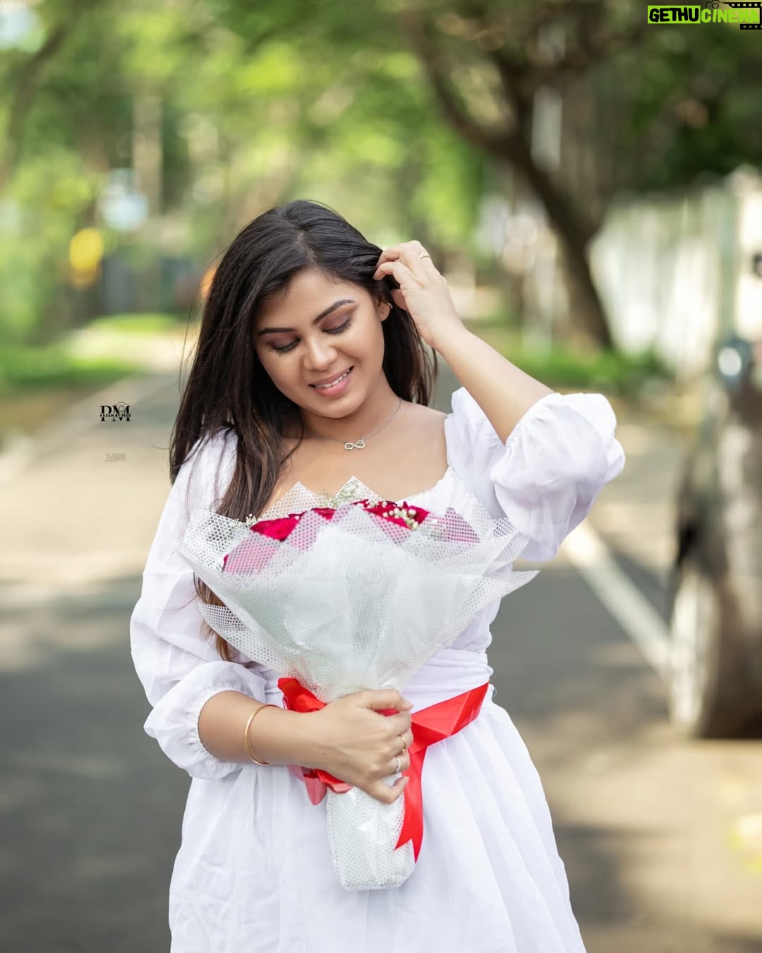 preetha reddy - 36.4K Likes - U healed enough to create your time
#photoshoot#vedio#loveyourself#lovesongs#posituvevibes#beachvibes#vediographyšš„