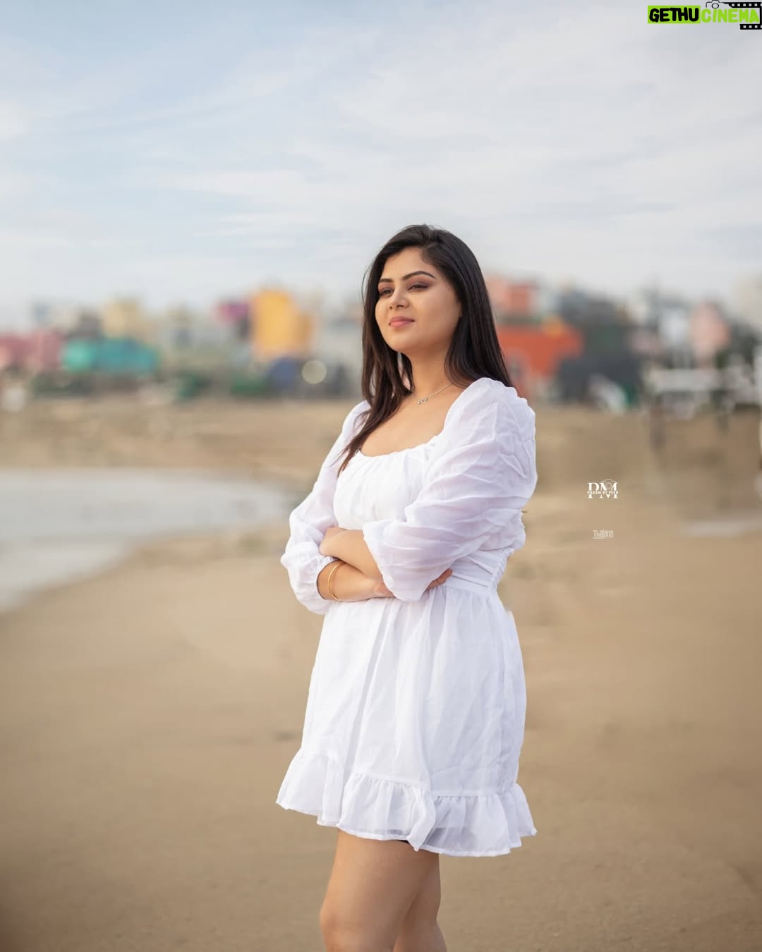 preetha reddy - 36.4K Likes - U healed enough to create your time
#photoshoot#vedio#loveyourself#lovesongs#posituvevibes#beachvibes#vediographyšš„