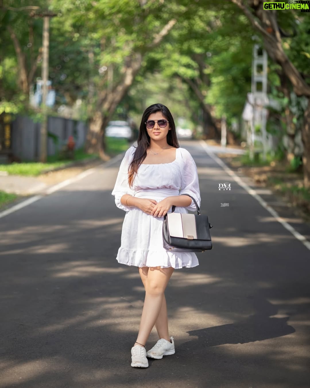 preetha reddy - 36.4K Likes - U healed enough to create your time
#photoshoot#vedio#loveyourself#lovesongs#posituvevibes#beachvibes#vediographyšš„